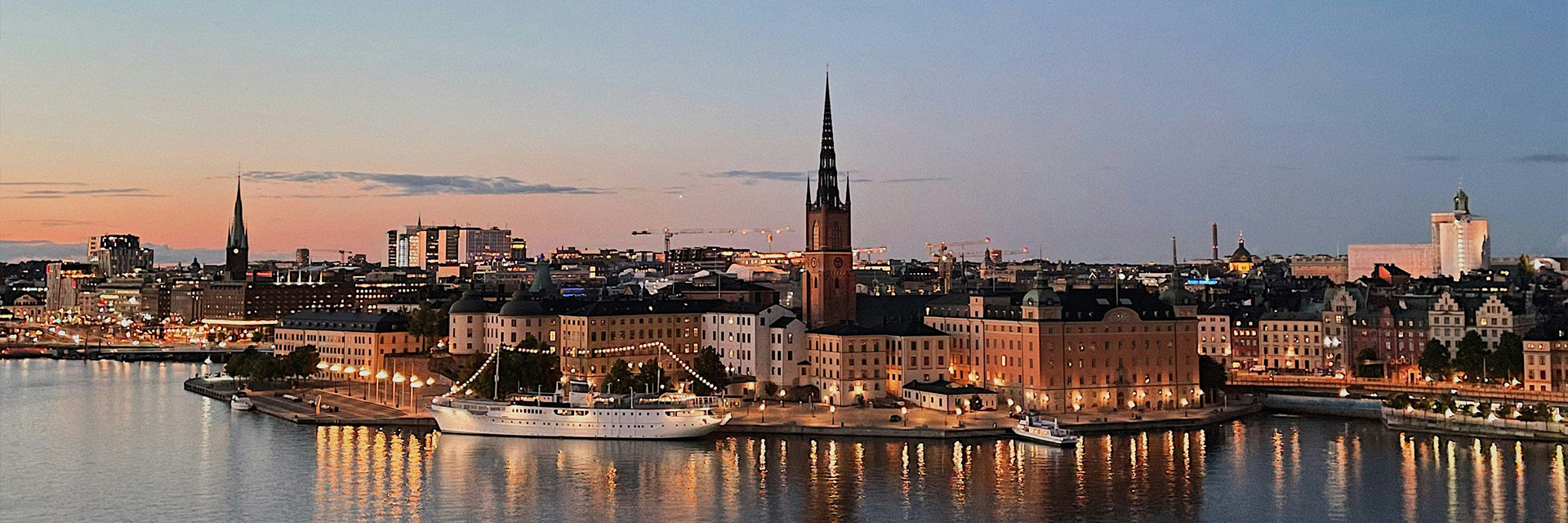 Bo hos oss och få förtur till bostad i Sverige