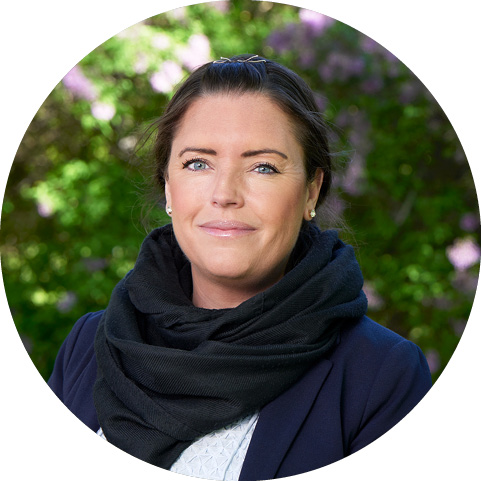 Porträttbild av Pernilla, kontaktperson för hyreslägenheter i Kristianstad